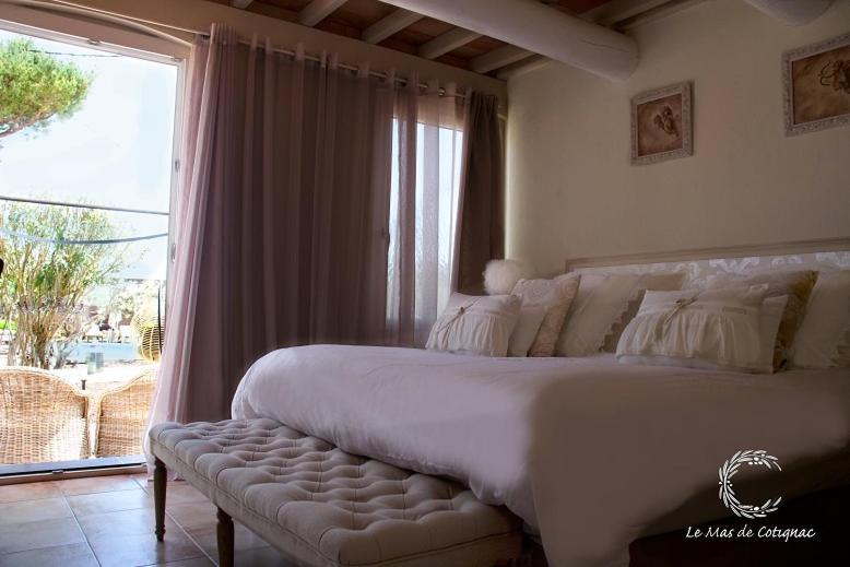 Guesthouse Le Mas De Котиняк Екстериор снимка